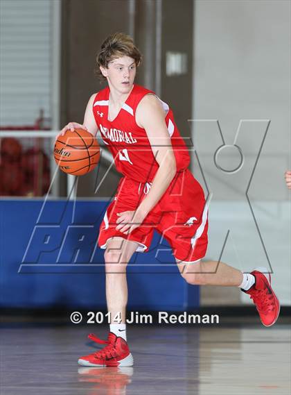 Thumbnail 2 in Taft [William H.] vs. Memorial (McDonald's Texas Invitational) photogallery.