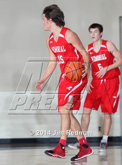 Thumbnail 3 in Taft [William H.] vs. Memorial (McDonald's Texas Invitational) photogallery.