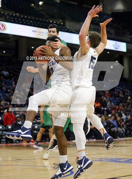 Thumbnail 2 in Niles Notre Dame vs. Evanston (Chicago Elite Classic) photogallery.