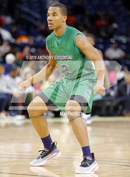 Thumbnail 2 in Niles Notre Dame vs. Evanston (Chicago Elite Classic) photogallery.