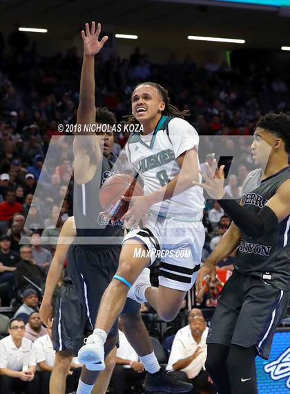 Thumbnail 3 in Sierra Canyon vs Sheldon (CIF State Open Division Finals) photogallery.