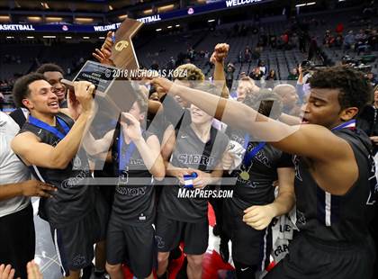 Thumbnail 3 in Sierra Canyon vs Sheldon (CIF State Open Division Finals) photogallery.