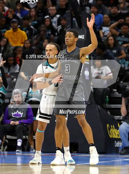Thumbnail 1 in Sierra Canyon vs Sheldon (CIF State Open Division Finals) photogallery.