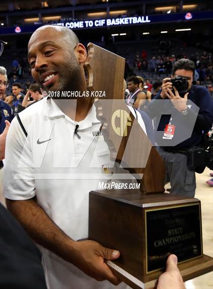Thumbnail 3 in Sierra Canyon vs Sheldon (CIF State Open Division Finals) photogallery.