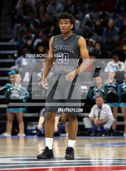 Thumbnail 3 in Sierra Canyon vs Sheldon (CIF State Open Division Finals) photogallery.