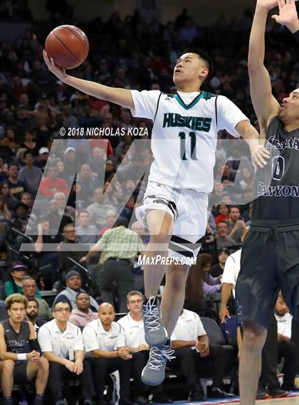 Thumbnail 1 in Sierra Canyon vs Sheldon (CIF State Open Division Finals) photogallery.