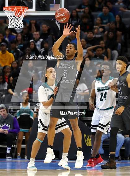 Thumbnail 2 in Sierra Canyon vs Sheldon (CIF State Open Division Finals) photogallery.