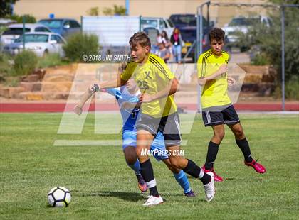 Thumbnail 3 in St. Pius X @ Sandia Prep photogallery.