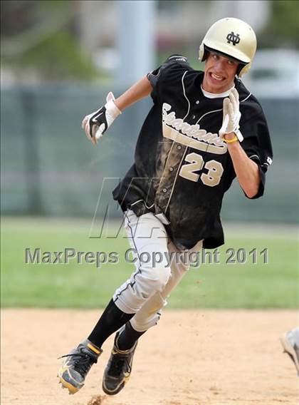 Thumbnail 2 in Appleton East @ Oshkosh North photogallery.