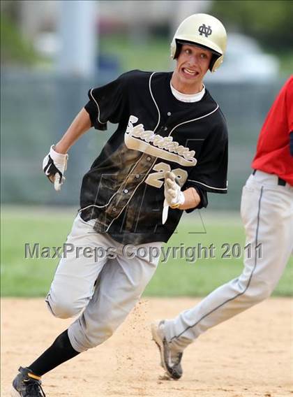 Thumbnail 1 in Appleton East @ Oshkosh North photogallery.