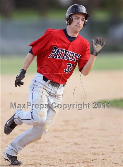 Thumbnail 1 in Appleton East @ Oshkosh North photogallery.
