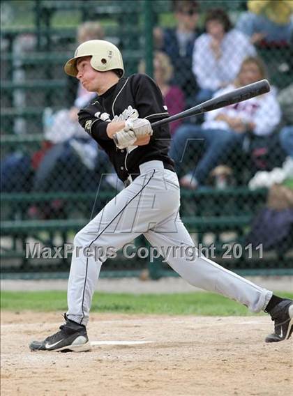 Thumbnail 1 in Appleton East @ Oshkosh North photogallery.