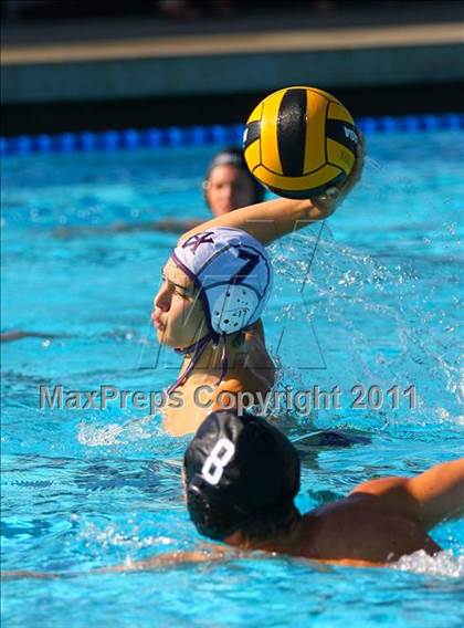 Thumbnail 3 in Granite Bay vs Amador Valley photogallery.