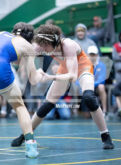 Thumbnail 1 in Puma Classic Wrestling Tournament photogallery.