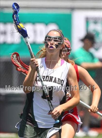 Thumbnail 3 in Coronado vs. Cathedral Catholic (CIF SDS D2 Final) photogallery.