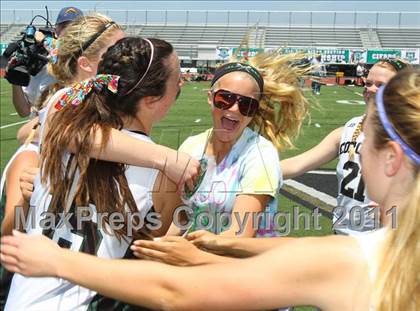 Thumbnail 1 in Coronado vs. Cathedral Catholic (CIF SDS D2 Final) photogallery.