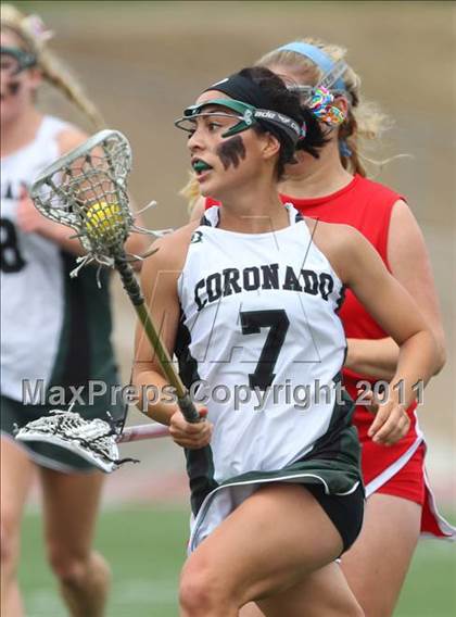 Thumbnail 3 in Coronado vs. Cathedral Catholic (CIF SDS D2 Final) photogallery.
