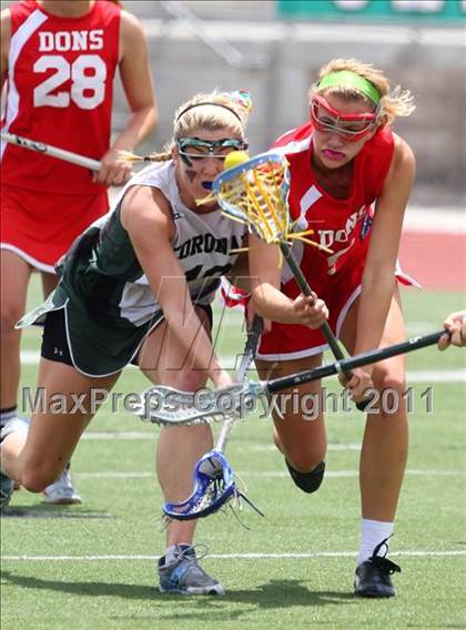 Thumbnail 3 in Coronado vs. Cathedral Catholic (CIF SDS D2 Final) photogallery.