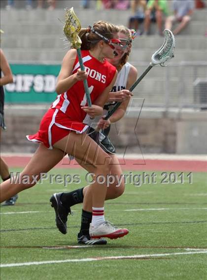 Thumbnail 3 in Coronado vs. Cathedral Catholic (CIF SDS D2 Final) photogallery.