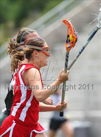 Thumbnail 3 in Coronado vs. Cathedral Catholic (CIF SDS D2 Final) photogallery.