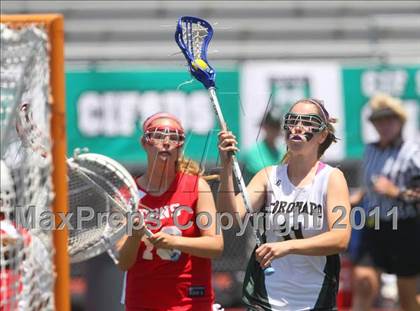 Thumbnail 3 in Coronado vs. Cathedral Catholic (CIF SDS D2 Final) photogallery.