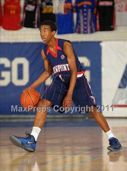 Thumbnail 1 in Fairmont Prep vs. Viewpoint (MaxPreps Holiday Classic) photogallery.
