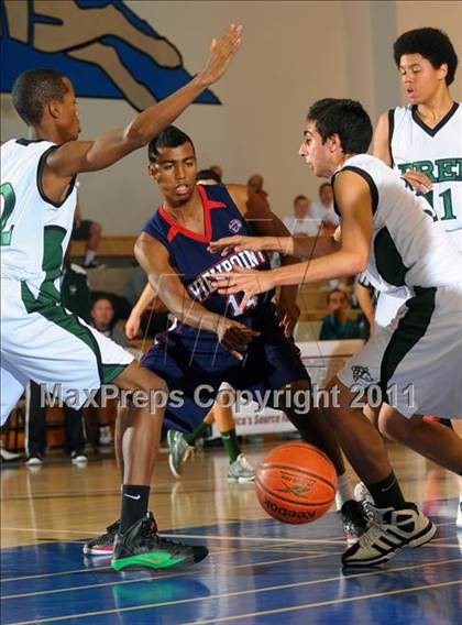 Thumbnail 1 in Fairmont Prep vs. Viewpoint (MaxPreps Holiday Classic) photogallery.