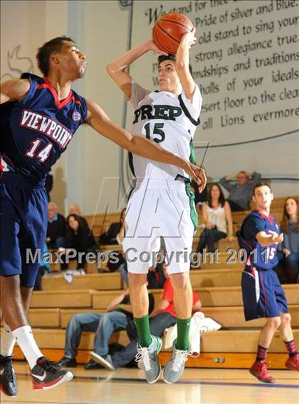Thumbnail 3 in Fairmont Prep vs. Viewpoint (MaxPreps Holiday Classic) photogallery.