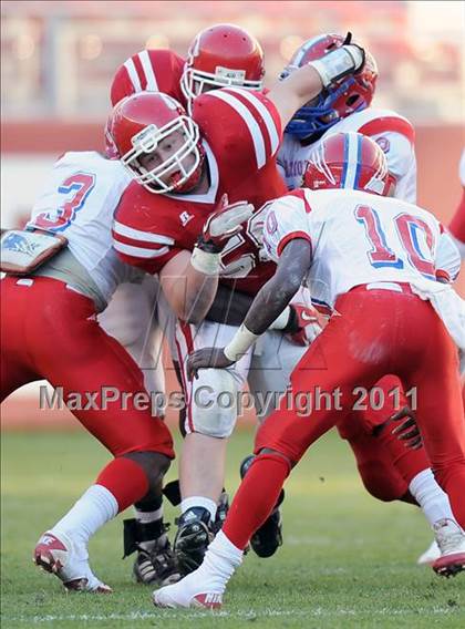 Thumbnail 1 in Linden vs. Marion County (AHSAA 1A Final) photogallery.