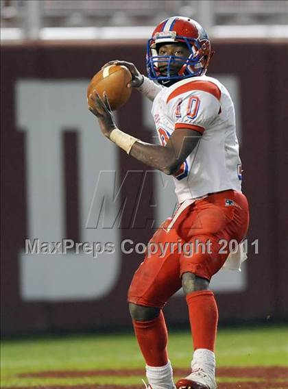 Thumbnail 3 in Linden vs. Marion County (AHSAA 1A Final) photogallery.