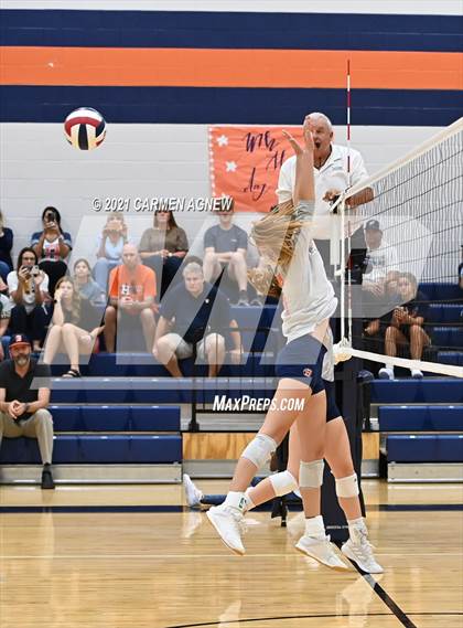 Thumbnail 2 in Bridgeland vs Tompkins (A Team) photogallery.