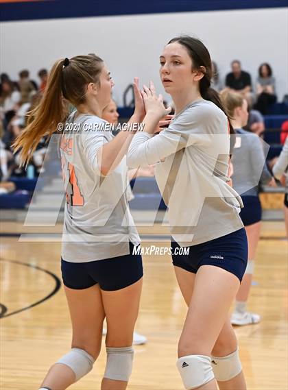Thumbnail 3 in Bridgeland vs Tompkins (A Team) photogallery.