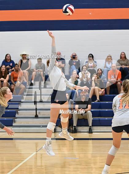 Thumbnail 3 in Bridgeland vs Tompkins (A Team) photogallery.