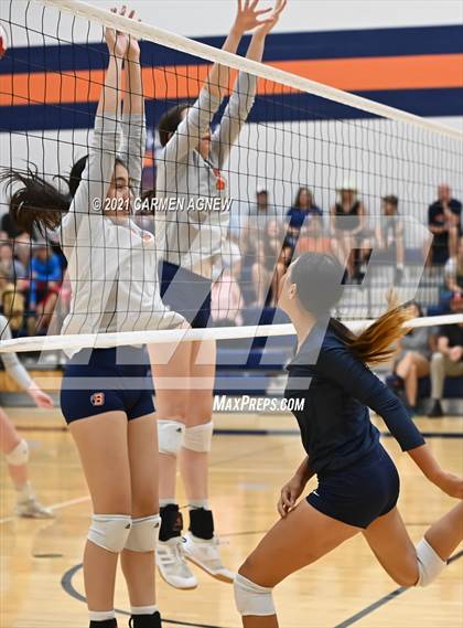 Thumbnail 1 in Bridgeland vs Tompkins (A Team) photogallery.