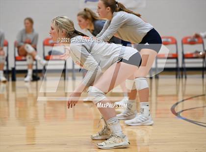 Thumbnail 3 in Bridgeland vs Tompkins (A Team) photogallery.