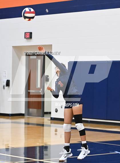 Thumbnail 1 in Bridgeland vs Tompkins (A Team) photogallery.