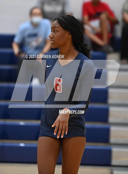 Thumbnail 3 in Bridgeland vs Tompkins (A Team) photogallery.