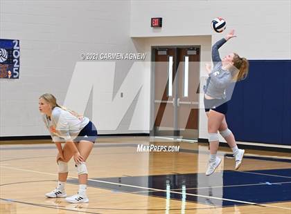 Thumbnail 3 in Bridgeland vs Tompkins (A Team) photogallery.