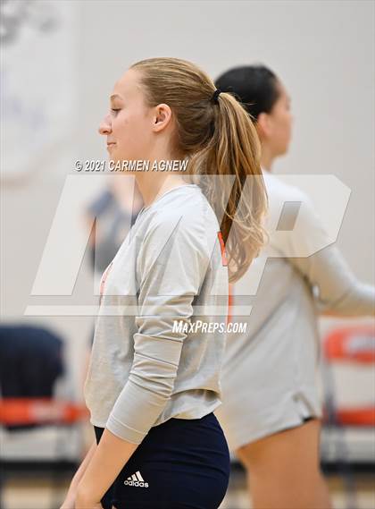 Thumbnail 3 in Bridgeland vs Tompkins (A Team) photogallery.