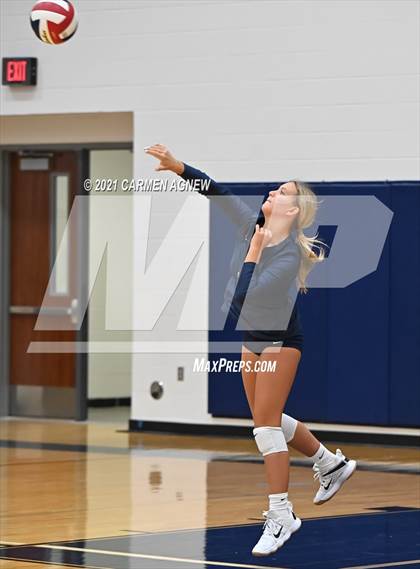 Thumbnail 3 in Bridgeland vs Tompkins (A Team) photogallery.