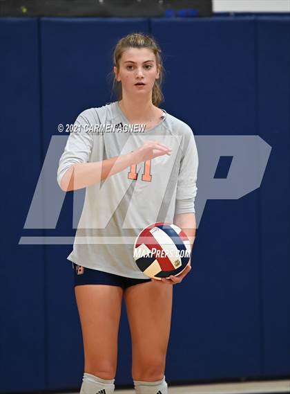 Thumbnail 2 in Bridgeland vs Tompkins (A Team) photogallery.