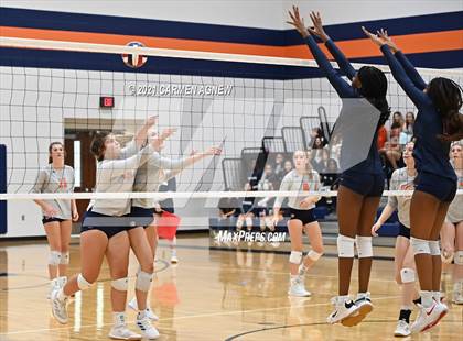 Thumbnail 3 in Bridgeland vs Tompkins (A Team) photogallery.