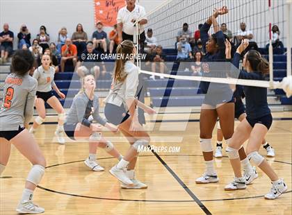 Thumbnail 3 in Bridgeland vs Tompkins (A Team) photogallery.
