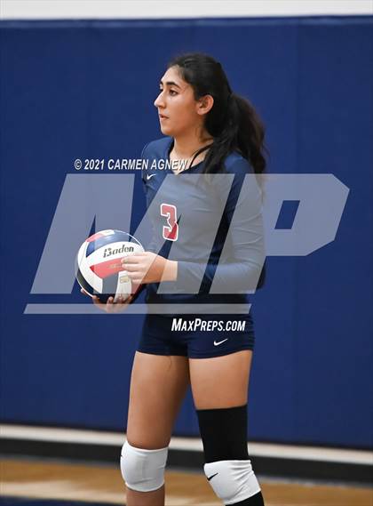 Thumbnail 3 in Bridgeland vs Tompkins (A Team) photogallery.