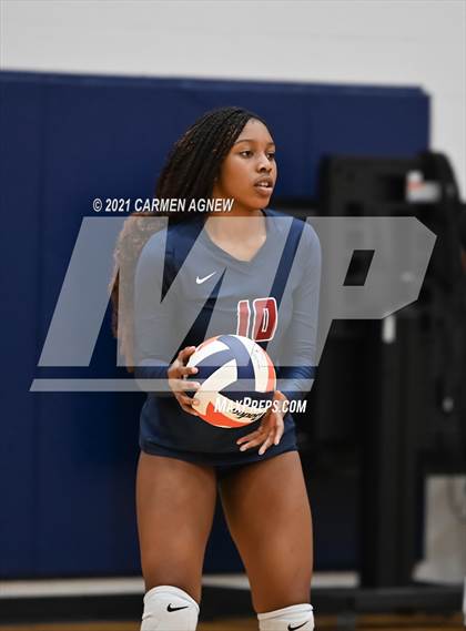 Thumbnail 2 in Bridgeland vs Tompkins (A Team) photogallery.