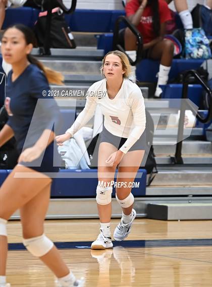 Thumbnail 2 in Bridgeland vs Tompkins (A Team) photogallery.