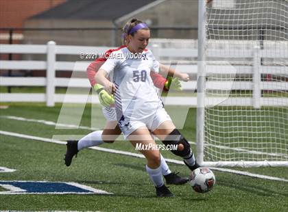 Thumbnail 3 in Fayetteville vs. Mount St. Mary Academy (AAA 6A Second Round Playoff) photogallery.