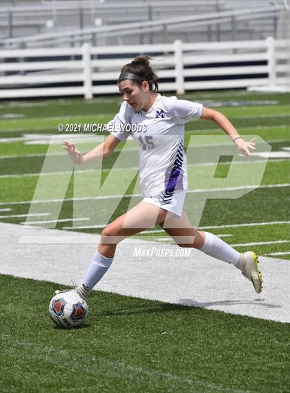 Thumbnail 2 in Fayetteville vs. Mount St. Mary Academy (AAA 6A Second Round Playoff) photogallery.