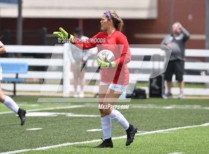 Thumbnail 3 in Fayetteville vs. Mount St. Mary Academy (AAA 6A Second Round Playoff) photogallery.