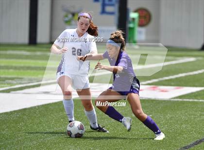 Thumbnail 2 in Fayetteville vs. Mount St. Mary Academy (AAA 6A Second Round Playoff) photogallery.